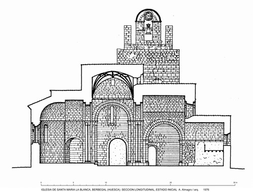 Sección longitudinal de la iglesia de Santa María la Blanca de Berbegal (Huesca) - Estado inicial