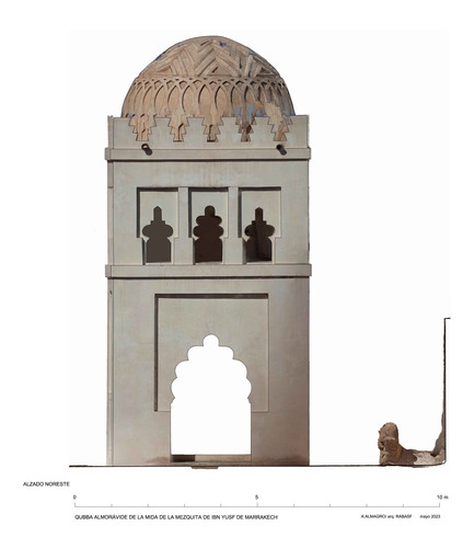 Mida de la mezquita de Ibn Yusuf (Marrakech, Marruecos) - Alzado noreste de la qubba almorávide con ortoimagen