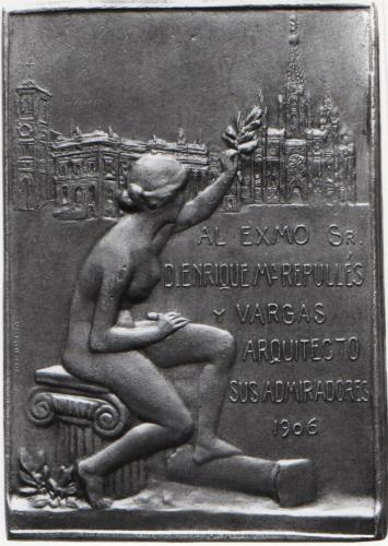 Medalla homenaje a Enrique María Repullés