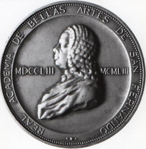 Medalla conmemorativa: Tercer centenario de la Fundación de la Real Academia de Bellas Artes de San Fernando por Fernando VI