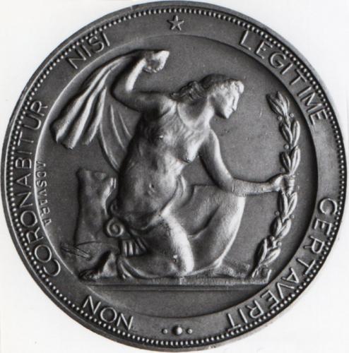 Medalla conmemorativa: Tercer centenario de la Fundación de la Real Academia de Bellas Artes de San Fernando por Fernando VI