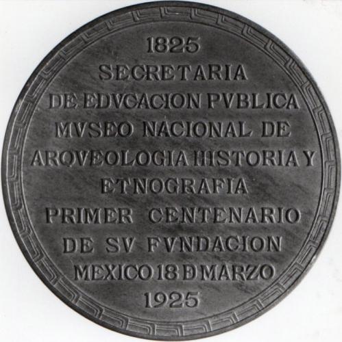 Medalla conmemorativa: Centenario del Museo de Arqueología, Historia y Etnografía de México