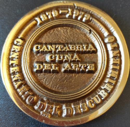 Medalla conmemorativa: Centenario del descubrimiento de la Cueva de Altamira