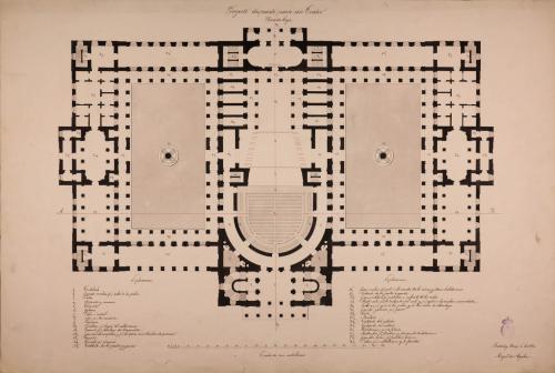 Planta baja de un teatro con dos patios porticados