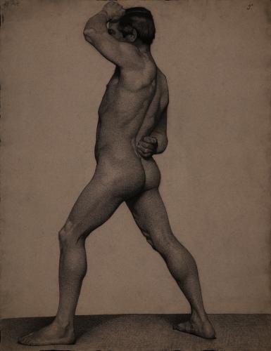 Estudio de modelo masculino desnudo de perfil hacia la derecha con el brazo izquierdo en la cabeza y el derecha en la espalda