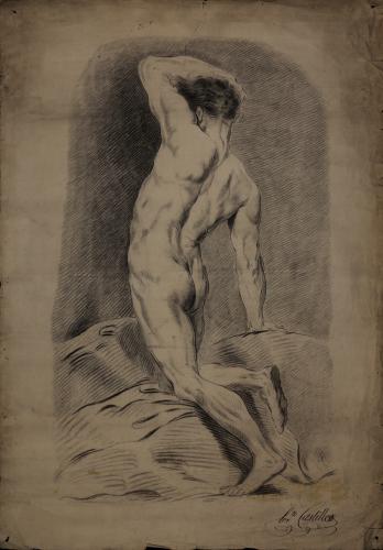 Estudio de modelo masculino desnudo de espaldas semirrodillado hacia la derecha
