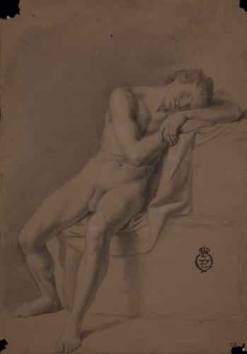 Estudio de modelo masculino desnudo sentado de tres cuartos durminedo