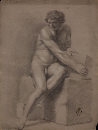 Estudio de modelo masculino desnudo sentado girado hacia la izquierda