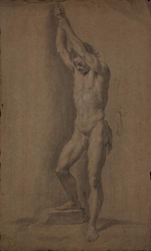 Estudio de modelo masculino desnudo de pie de tres cuartos con los brazos levantados