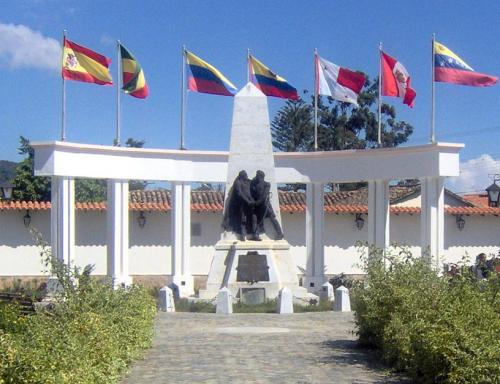 Modelo del monumento a la tregua de Trujillo de 1820