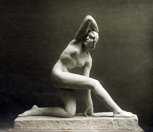 Desnudo de mujer