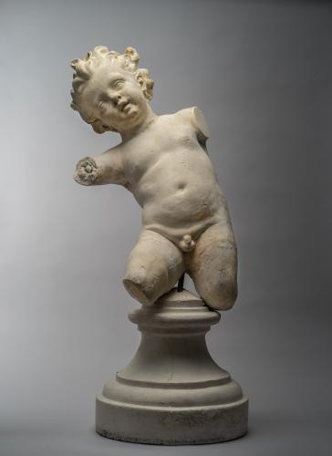 Niño desnudo