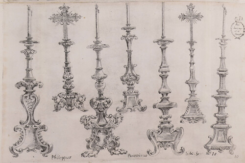 Diseños de candelabros y cruces de altar