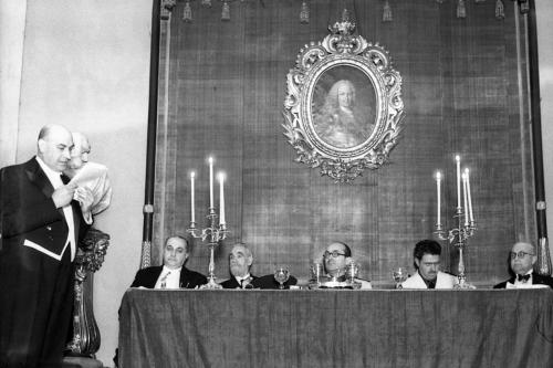 JOSÉ FERRANDIS TORRES EN SU INGRESO EN LA ACADEMIA DE BELLAS ARTES