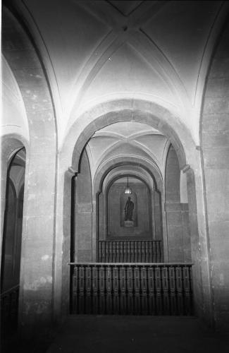 INTERIORES Y EXTERIORES DE LA REAL ACADEMIA DE BELLAS ARTES DE SAN FERNANDO