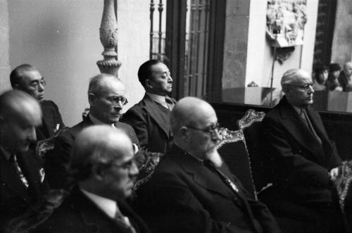 JOSÉ CUBILES, DURANTE SU LECTURA DEL DISCURSO DE INGRESO EN LA ACADEMIA DE BELLAS ARTES