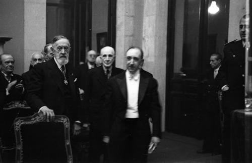 ACADEMIA DE BELLAS ARTES DURANTE LA RECEPCIÓN DEL MAESTRO GURIDI. JESÚS GURIDI BIDALOA, MÚSICO, EN LA RECEPCIÓN EN LA ACADEMIA DE BELLAS ARTES