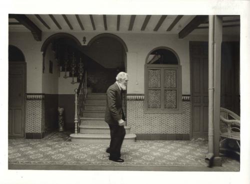 Antonio López Torres en su casa de Tomelloso.