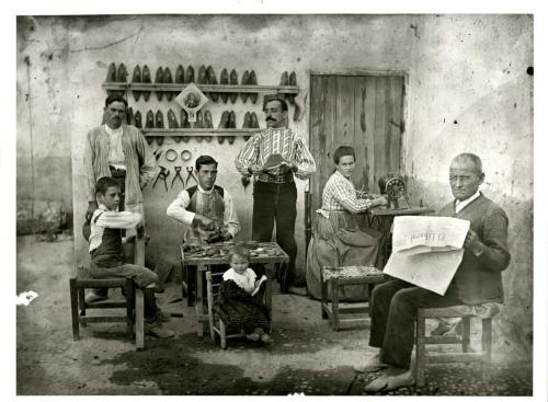 Taller de zapatería de Pedro Maeso Catalán en Manzanares