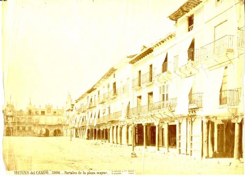 Portales de la Plaza Mayor de Medina del Campo