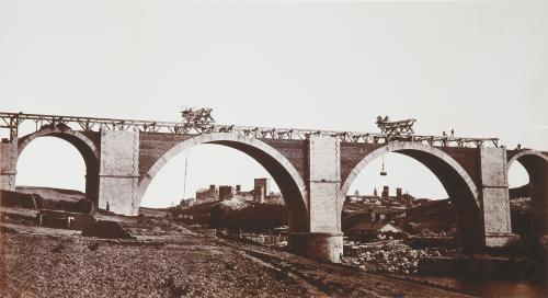 Puente de ferrocarril sobre el río Adaja en Arévalo (Ávila)