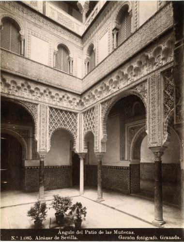 Sevilla. Alcázar. Ángulo del Patio de las Muñecas