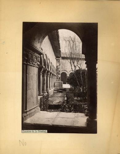 GERONA: CATEDRAL: claustro