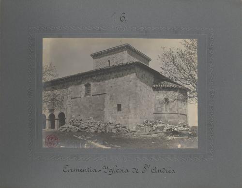 Armentia (Álava). - Iglesia de San Andrés.