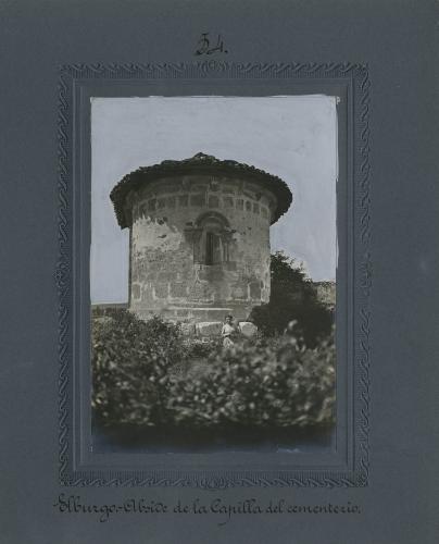 Elburgo (Álava). - Ábside de la capilla del cementerio