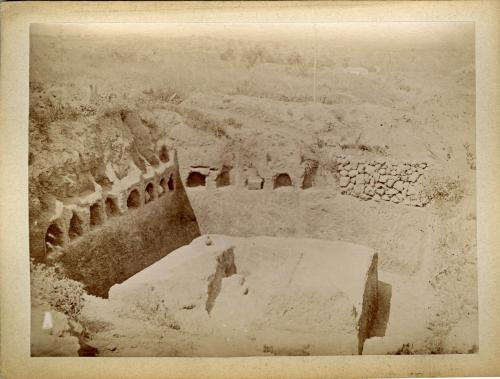 Necrópolis de Carmona. Vista parcial del Columbario-triclinio