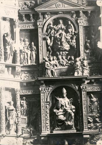Detalle del retablo mayor de la Iglesia Parroquial de Valtierra (Navarra)