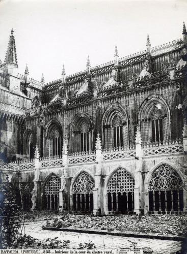 Batalha (Portugal) . Interior del claustro real.