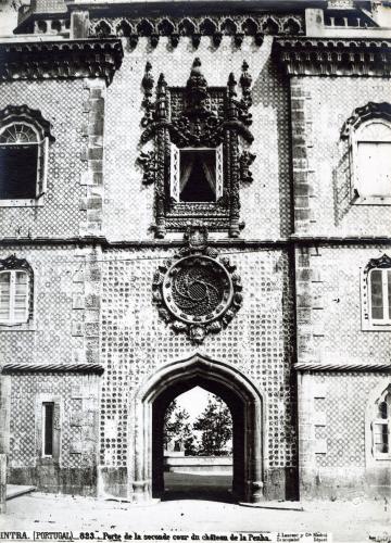 Cintra (Portugal) Puerta del segundo patio del castillo de la Penha