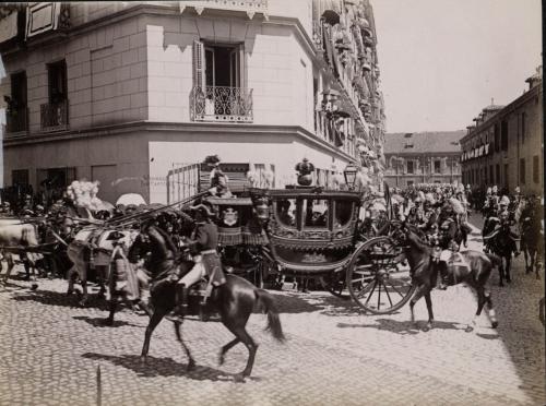 MADRID: COMITIVA REAL:  “Apertura de Cortes en 1901”