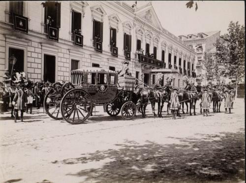 MADRID: COMITIVA REAL:  “Apertura de Cortes en 1901”