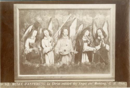MENLING: Cristo rodeado  de ángeles músicos (Musée D’Anvers)