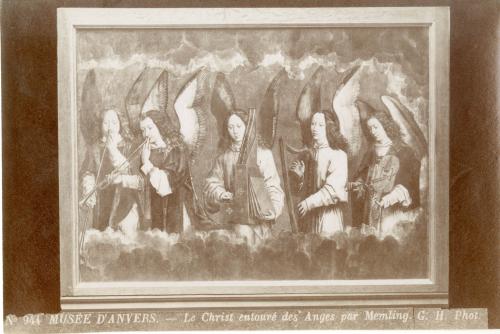MENLING: Cristo rodeado  de ángeles músicos (Musée DAnvers)