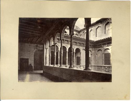 ZARAGOZA: Casa de la Infanta o de Zaporta: Patio Antes de ser desmontado (c.1890) 