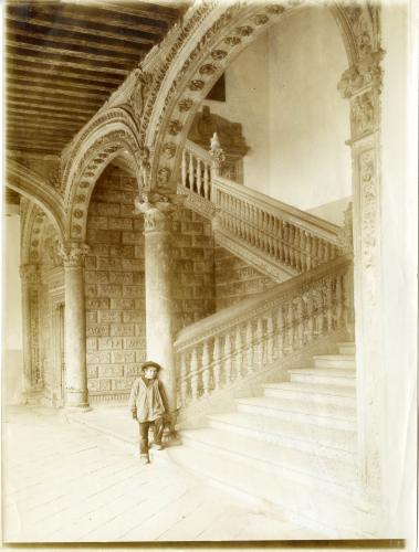 Alcalá de Henares. Palacio arzobispal. Escalera