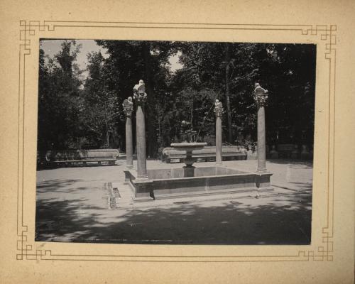 Aranjuez. Jardín de la Isla. Fuente del Espinario