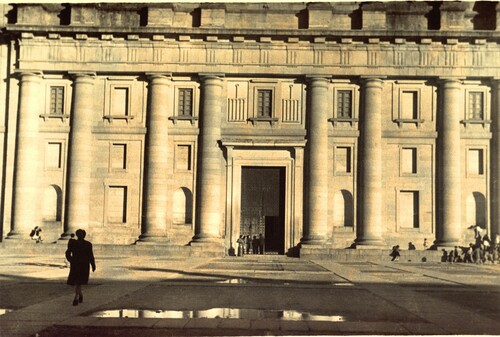 El Escorial. Fachada principal. Parte inferior