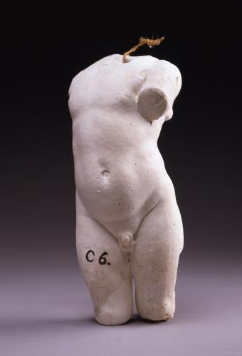 Torso de niño del C.6